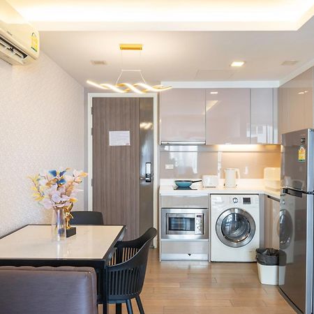 Apartament Dazzle Sukhumvit 7 By Lefoyer Bangkok Zewnętrze zdjęcie