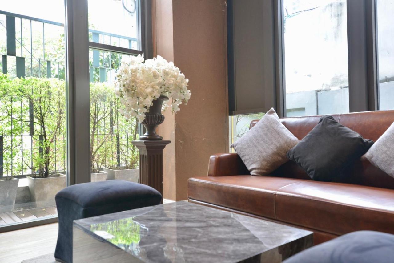 Apartament Dazzle Sukhumvit 7 By Lefoyer Bangkok Zewnętrze zdjęcie