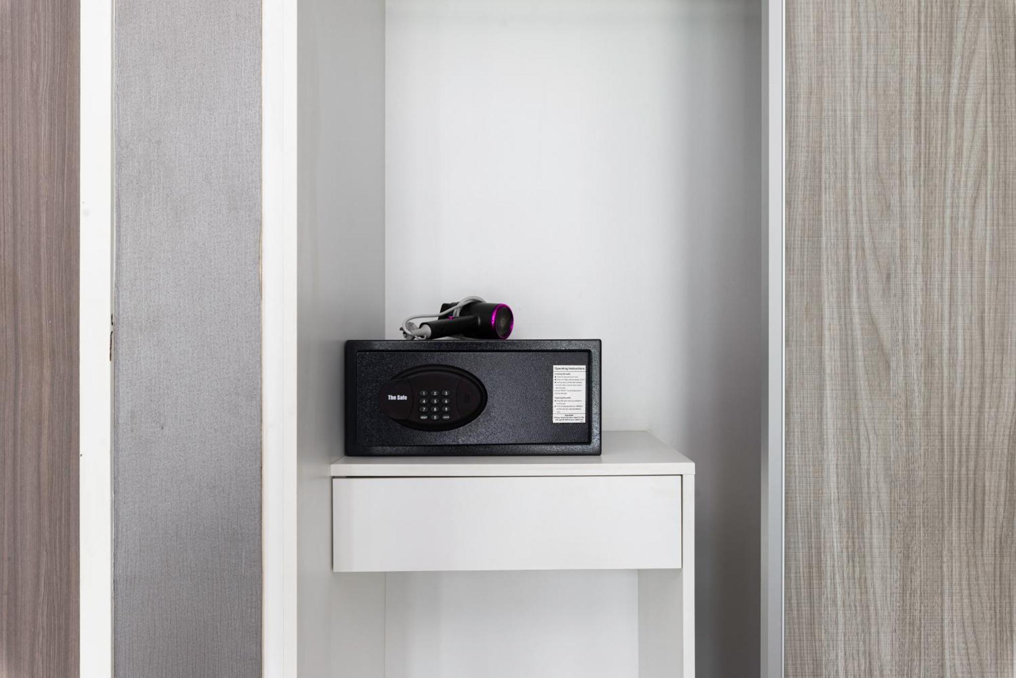 Apartament Dazzle Sukhumvit 7 By Lefoyer Bangkok Zewnętrze zdjęcie