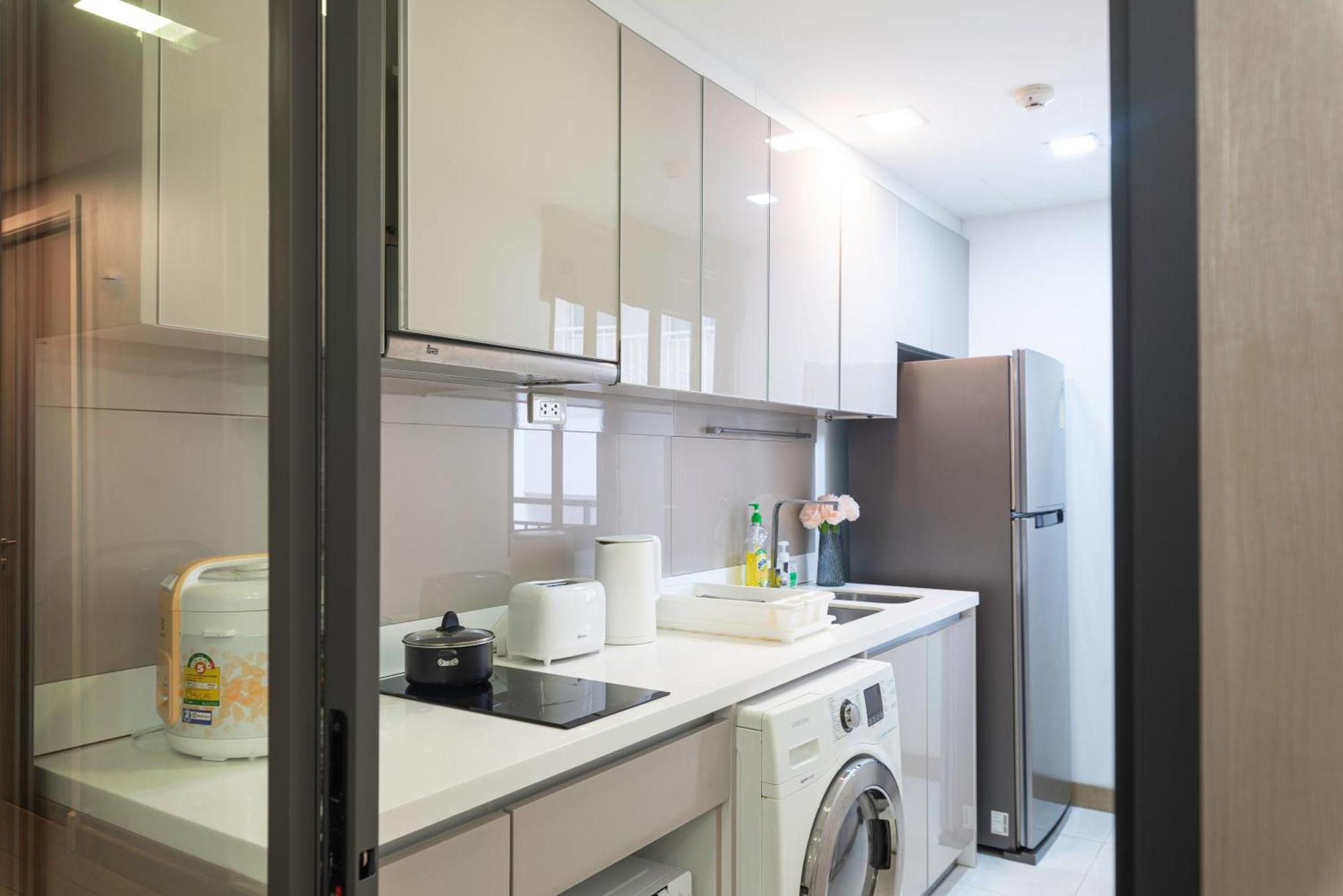 Apartament Dazzle Sukhumvit 7 By Lefoyer Bangkok Zewnętrze zdjęcie