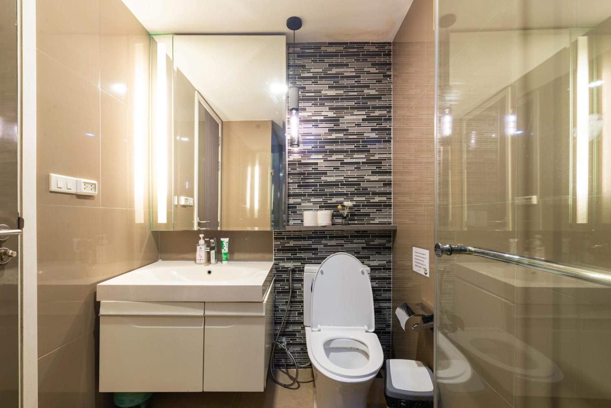 Apartament Dazzle Sukhumvit 7 By Lefoyer Bangkok Zewnętrze zdjęcie