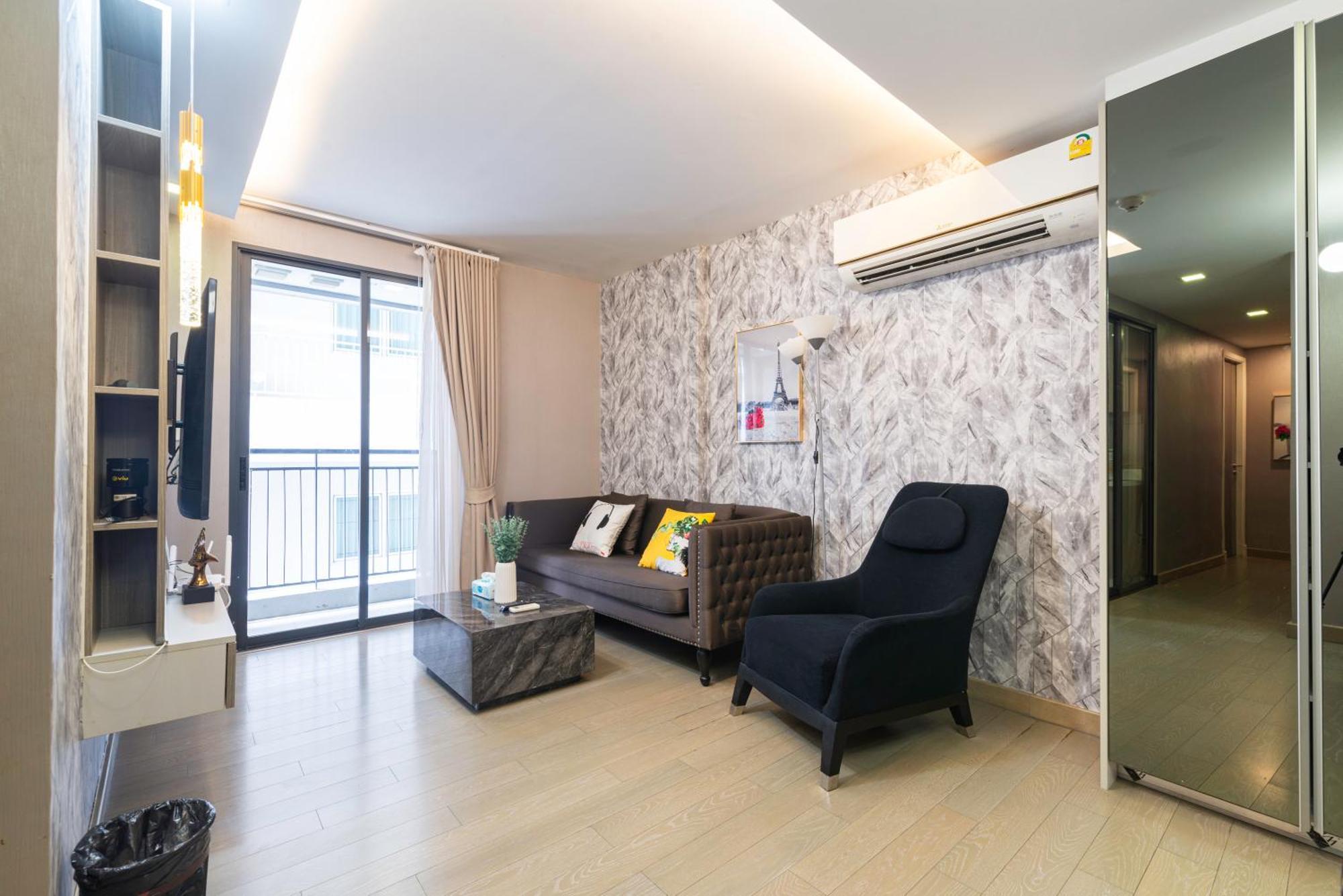 Apartament Dazzle Sukhumvit 7 By Lefoyer Bangkok Zewnętrze zdjęcie