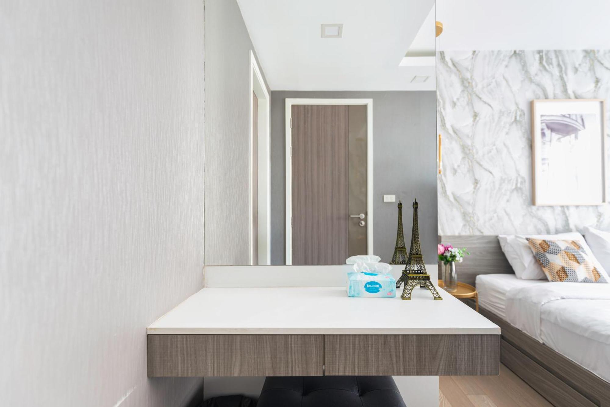 Apartament Dazzle Sukhumvit 7 By Lefoyer Bangkok Zewnętrze zdjęcie